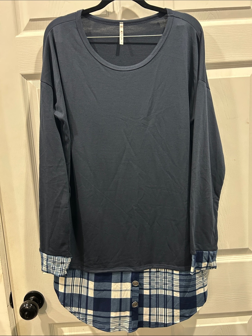 NWOT 42pops Navy Layered-Look Tunic with Plaid Hem
